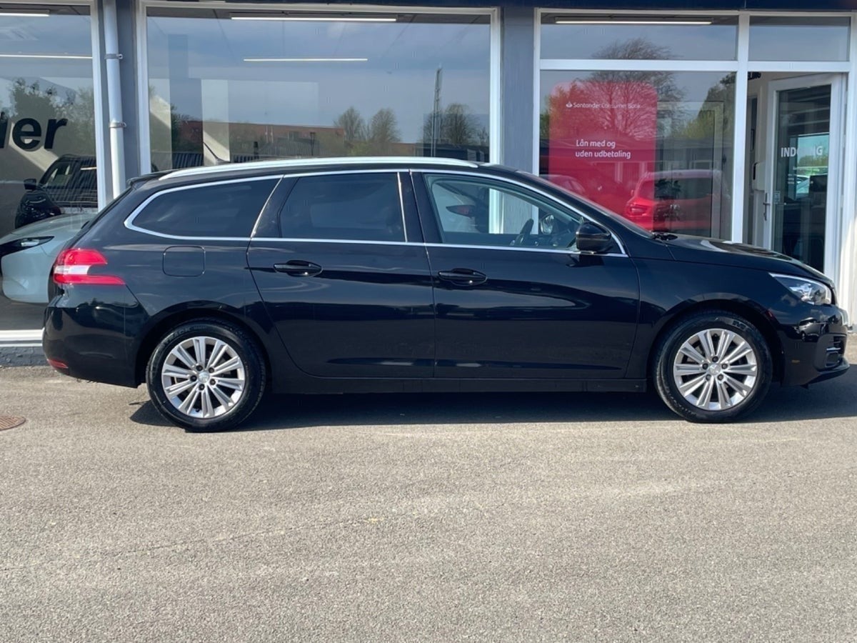 Billede af Peugeot 308 1,6 BlueHDi 120 Allure Sky SW