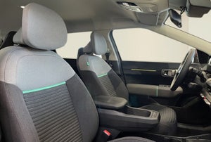 Kia EV4 Long Range Access