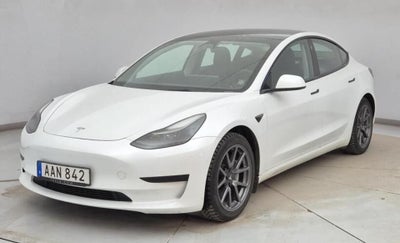 Tesla Model 3  Standard Range+ RWD 4d