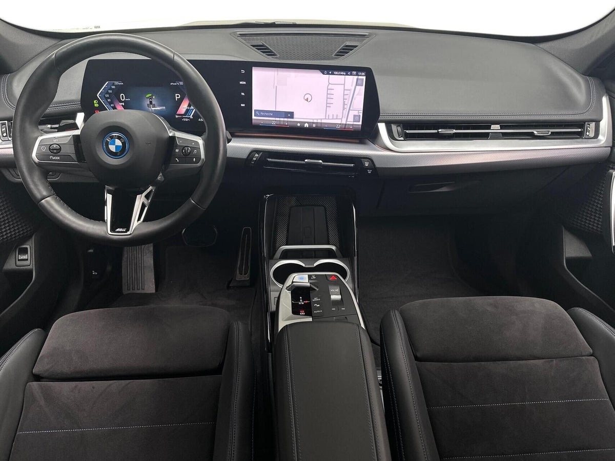 BMW iX1 eDrive20 M-Sport billede 4