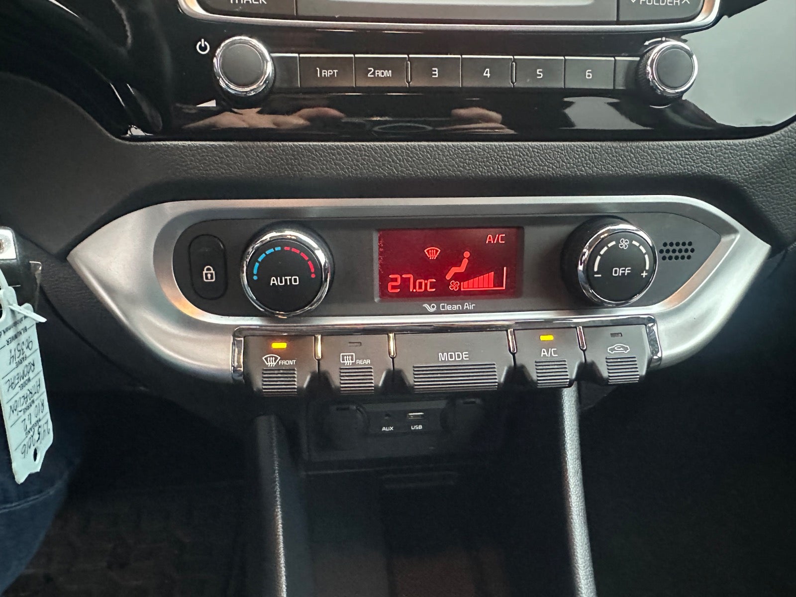 Kia Rio CVVT Attraction