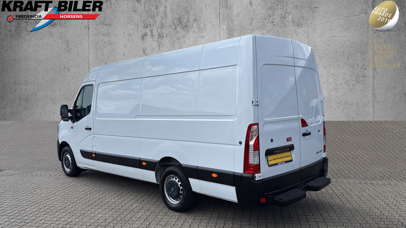 Billede af Renault Master IV T35 2,3 dCi 145 L3H2 Kassevogn RWD