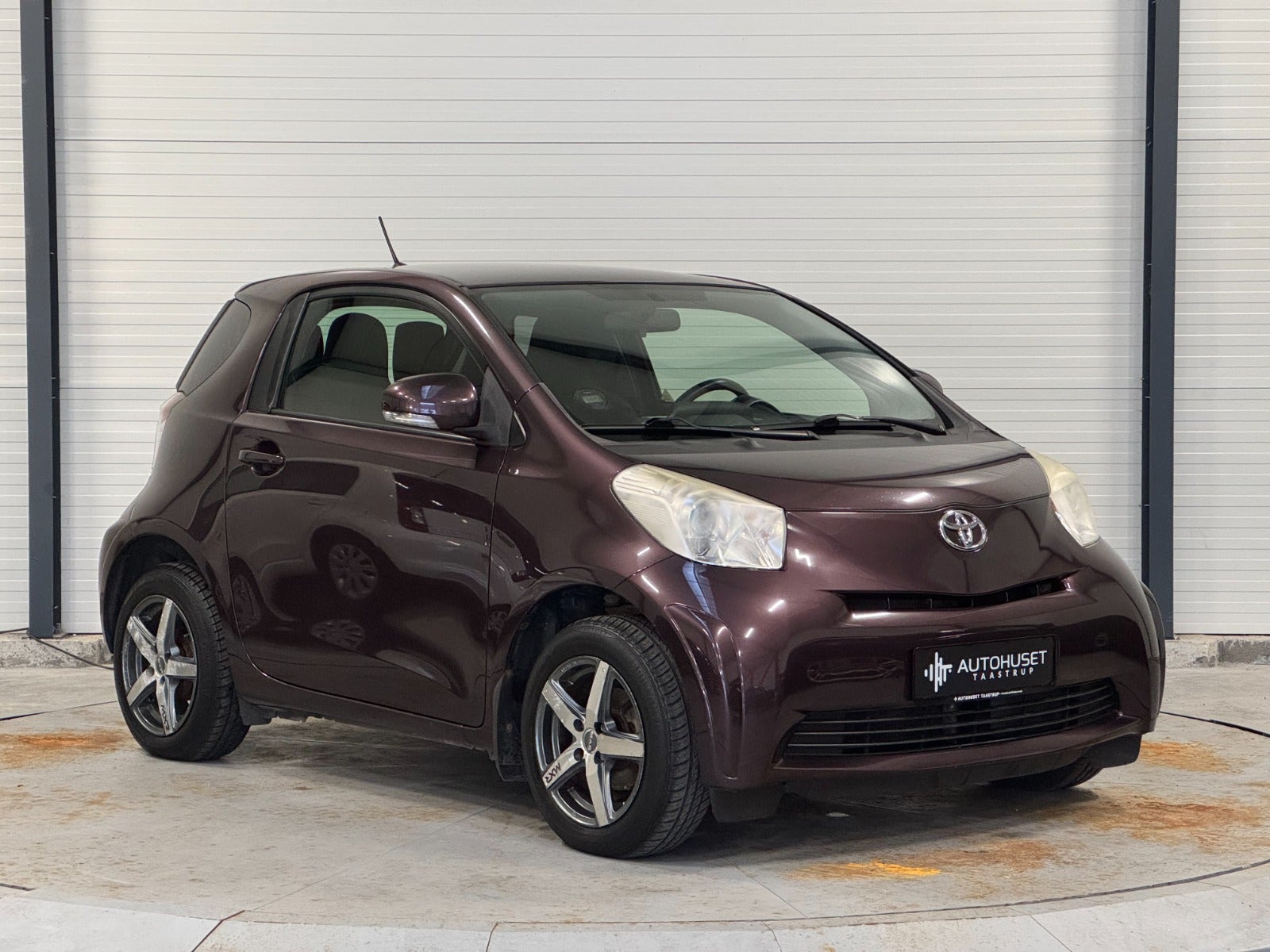 Toyota iQ 2011