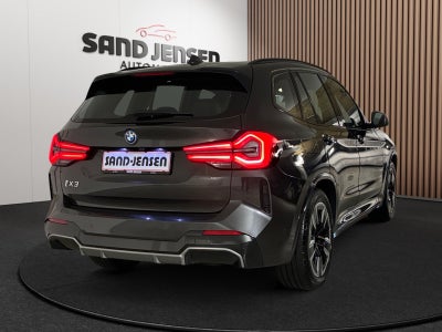 BMW iX3 Charged M-Sport