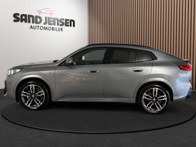 BMW iX2 eDrive20 Fully Charged M-Sport Van