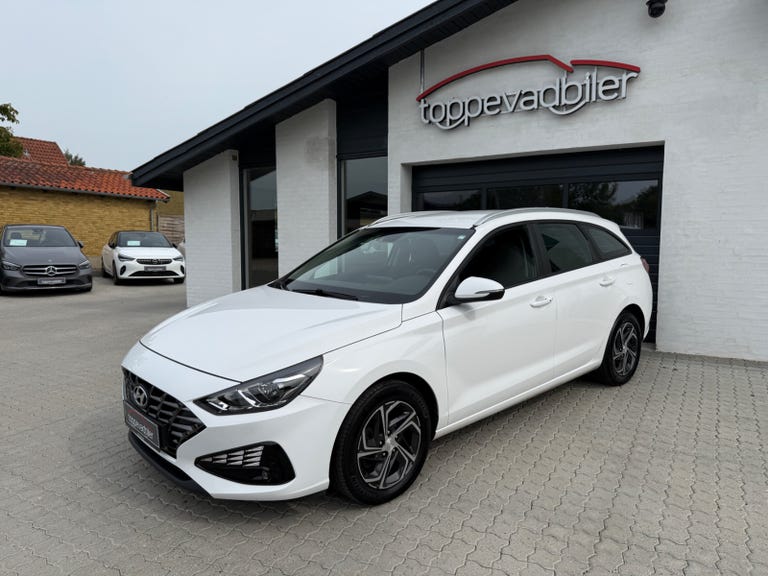 Hyundai i30 T-GDi Essential stc. DCT