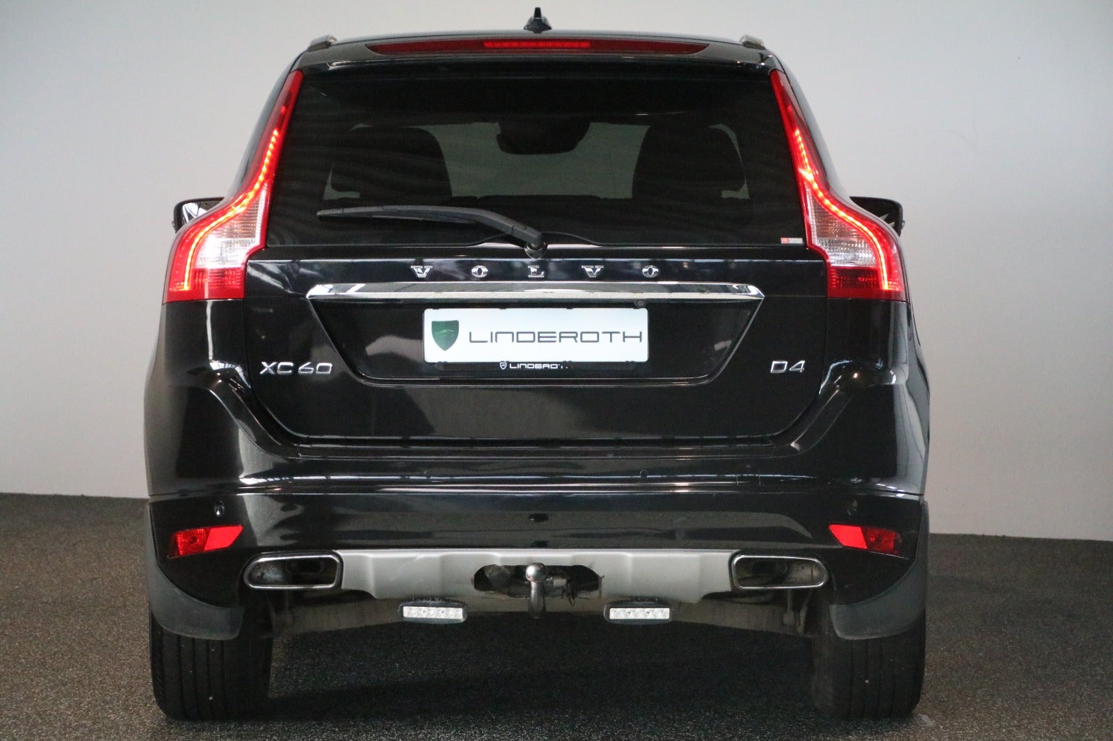 Volvo XC60 2,0 D4 190 Ocean Race aut. 5d - 4