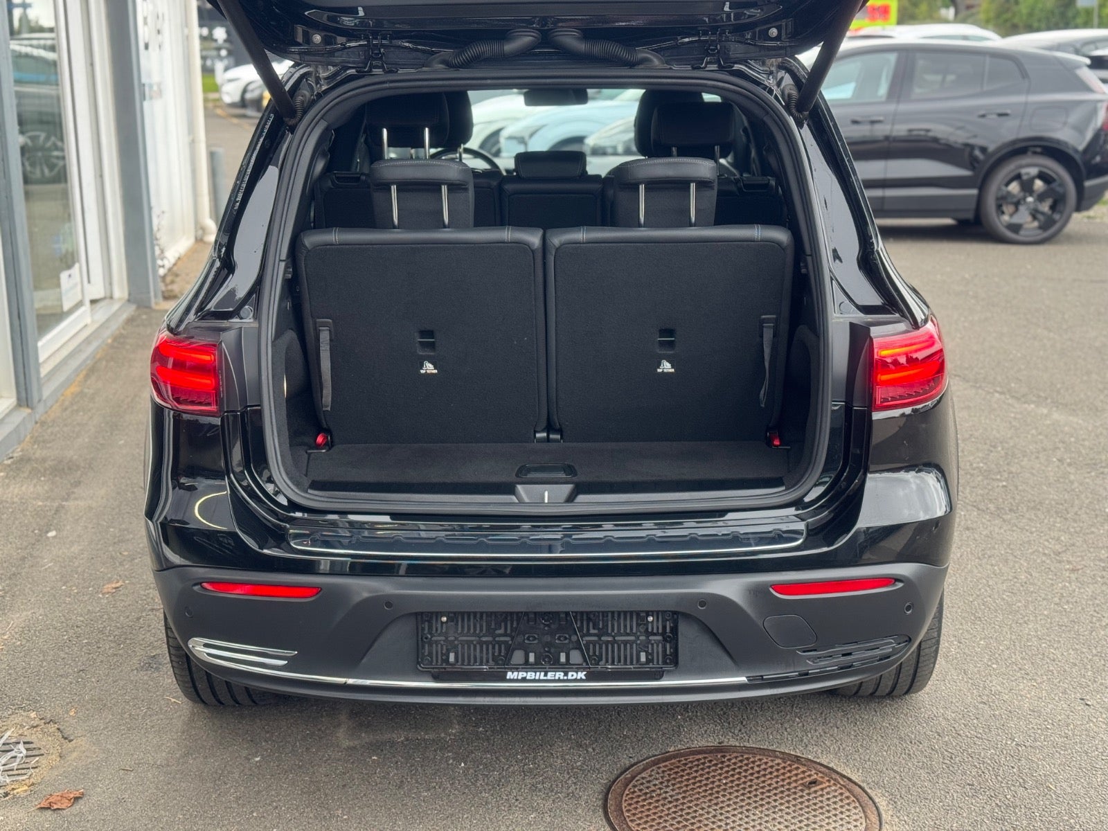 Billede af Mercedes EQB300  Progressive 4Matic 7prs