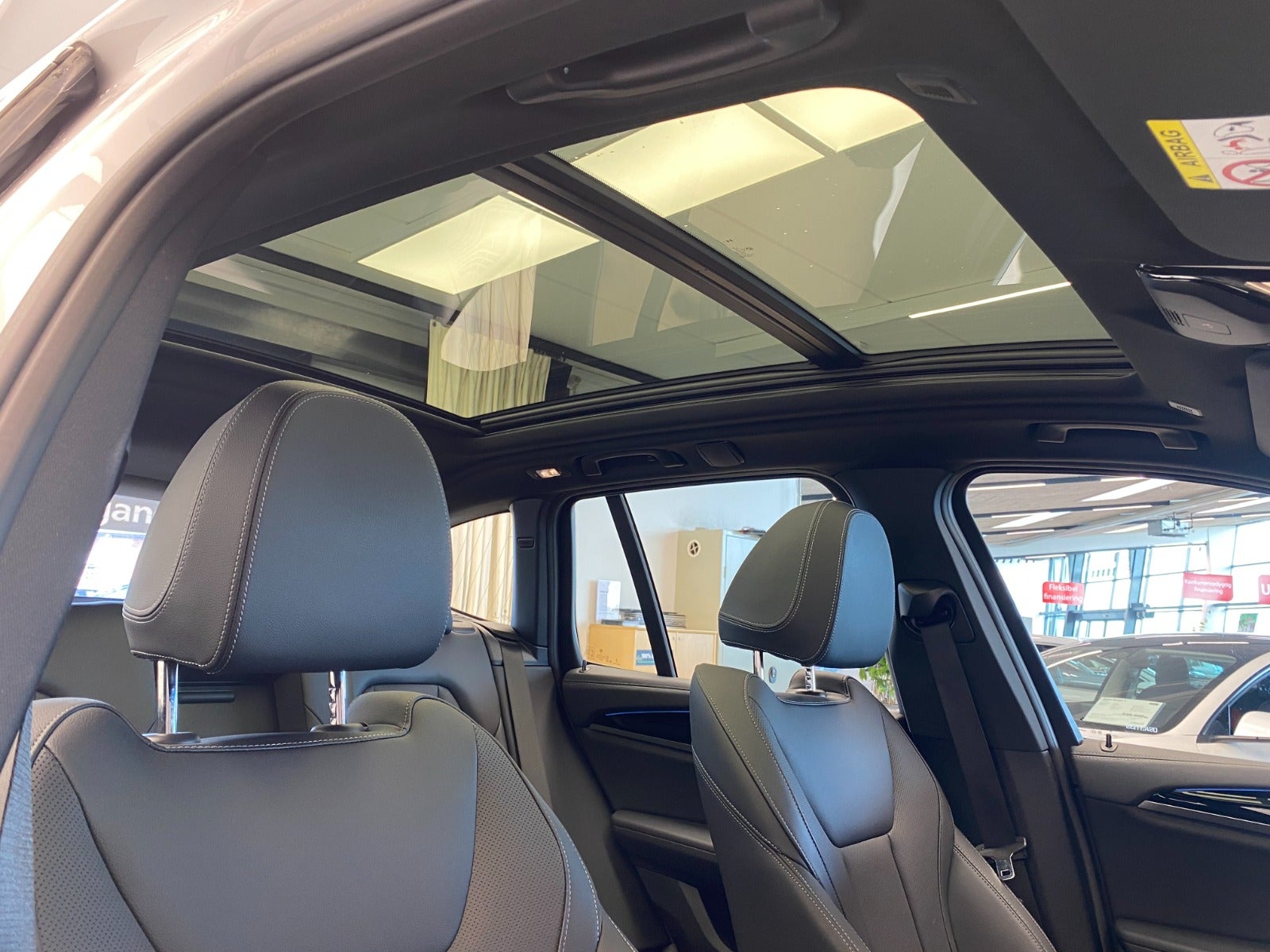 Billede af BMW iX3  Charged M-Sport