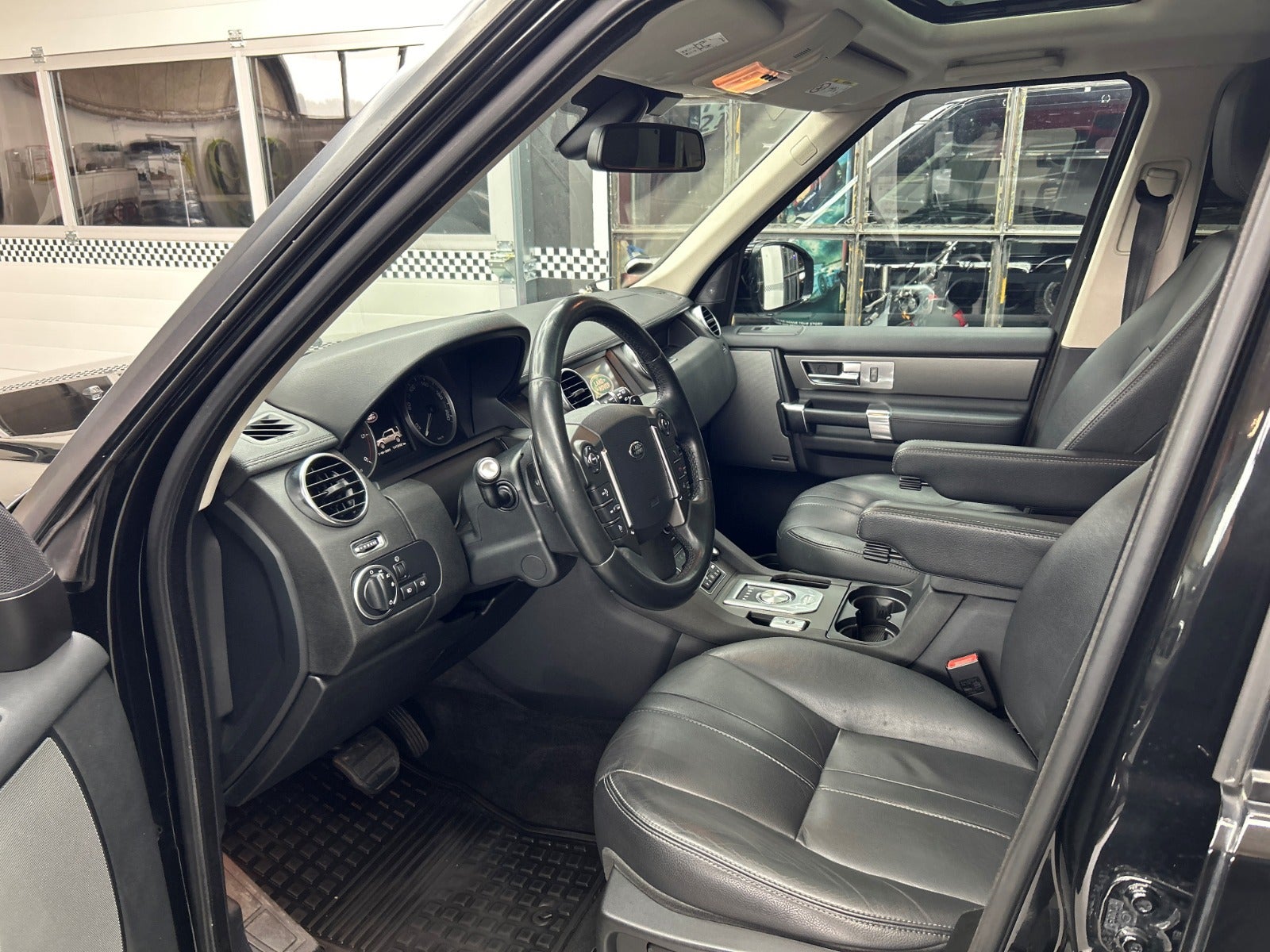 Land Rover Discovery 4 2016