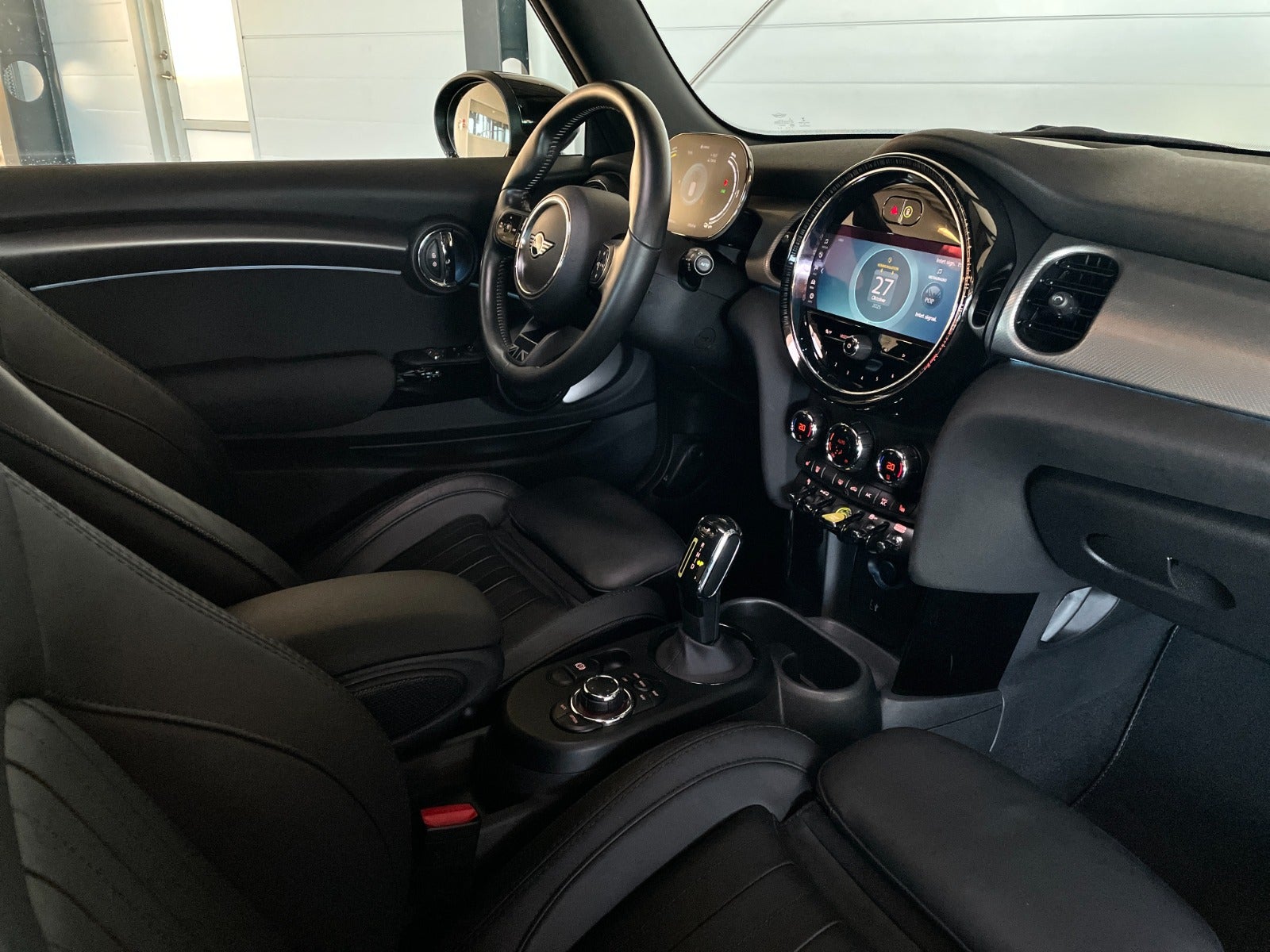 MINI Cooper SE Yours Trim