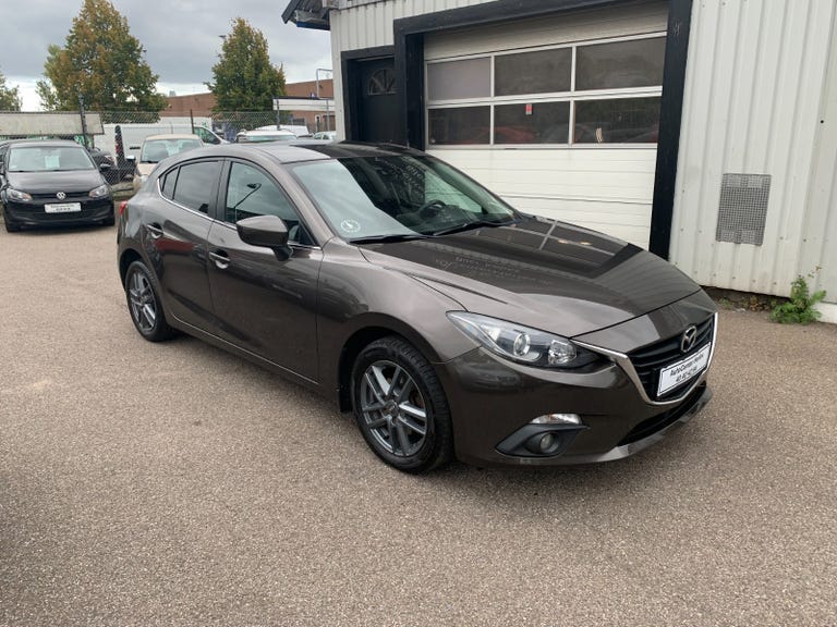 Mazda 3 SkyActiv-G 120 Vision