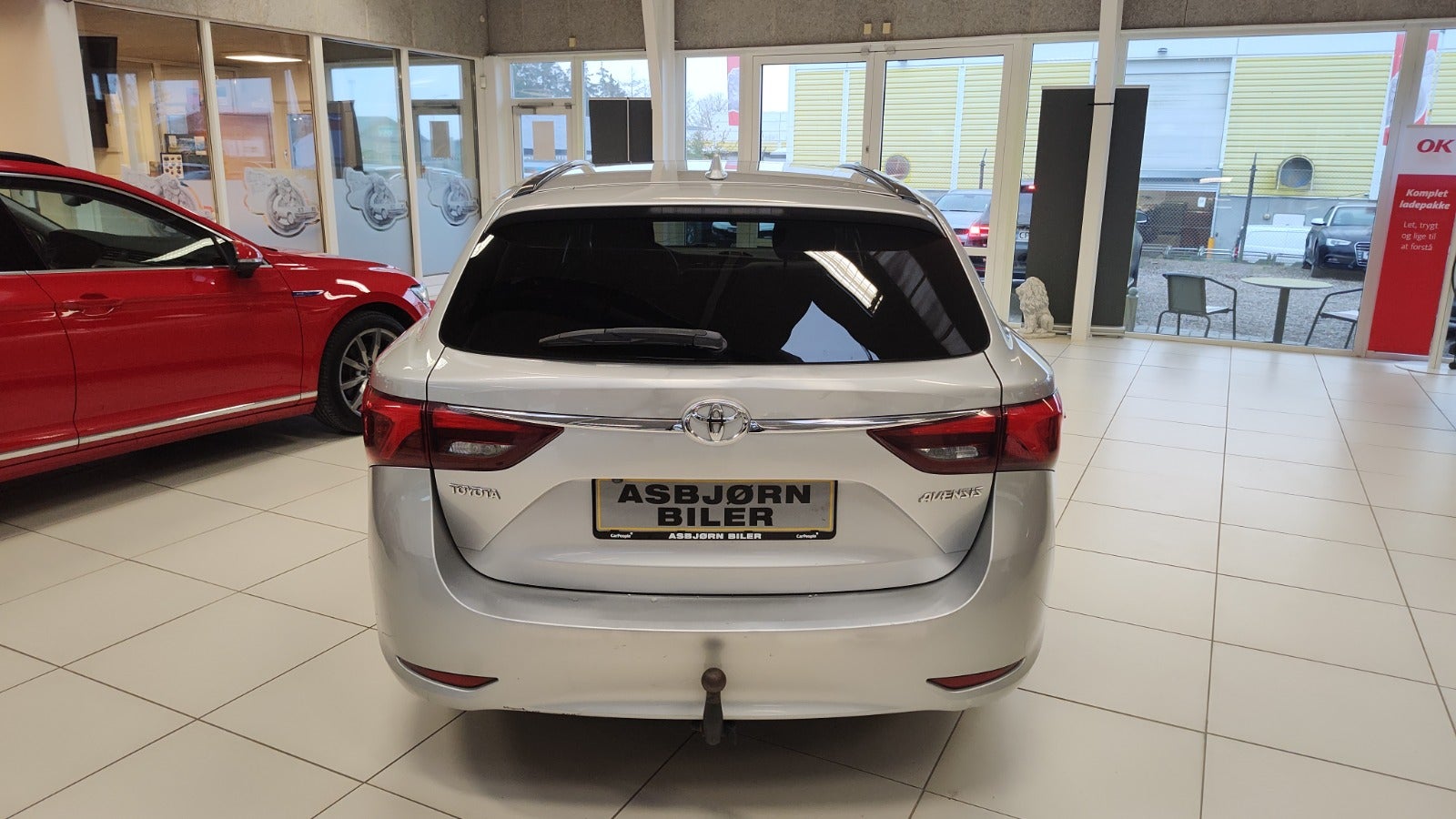 Toyota Avensis 2015