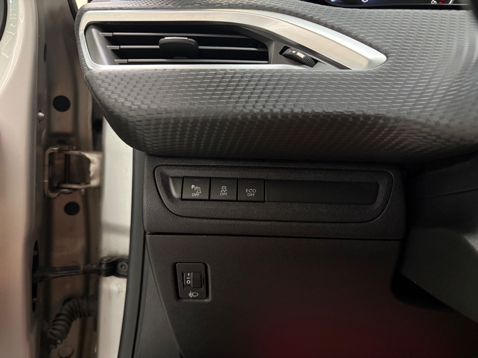 Billede af Peugeot 208 1,6 BlueHDi 100 Active