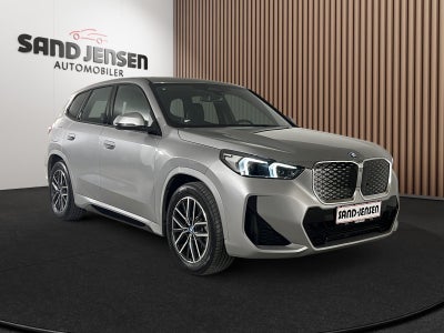 BMW iX1 xDrive30 M-Sport