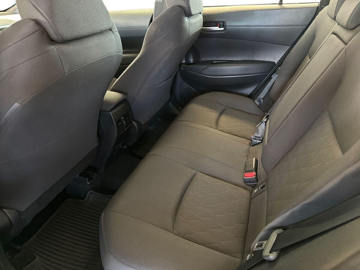 Toyota Corolla Cross Hybrid Active CVT billede 17