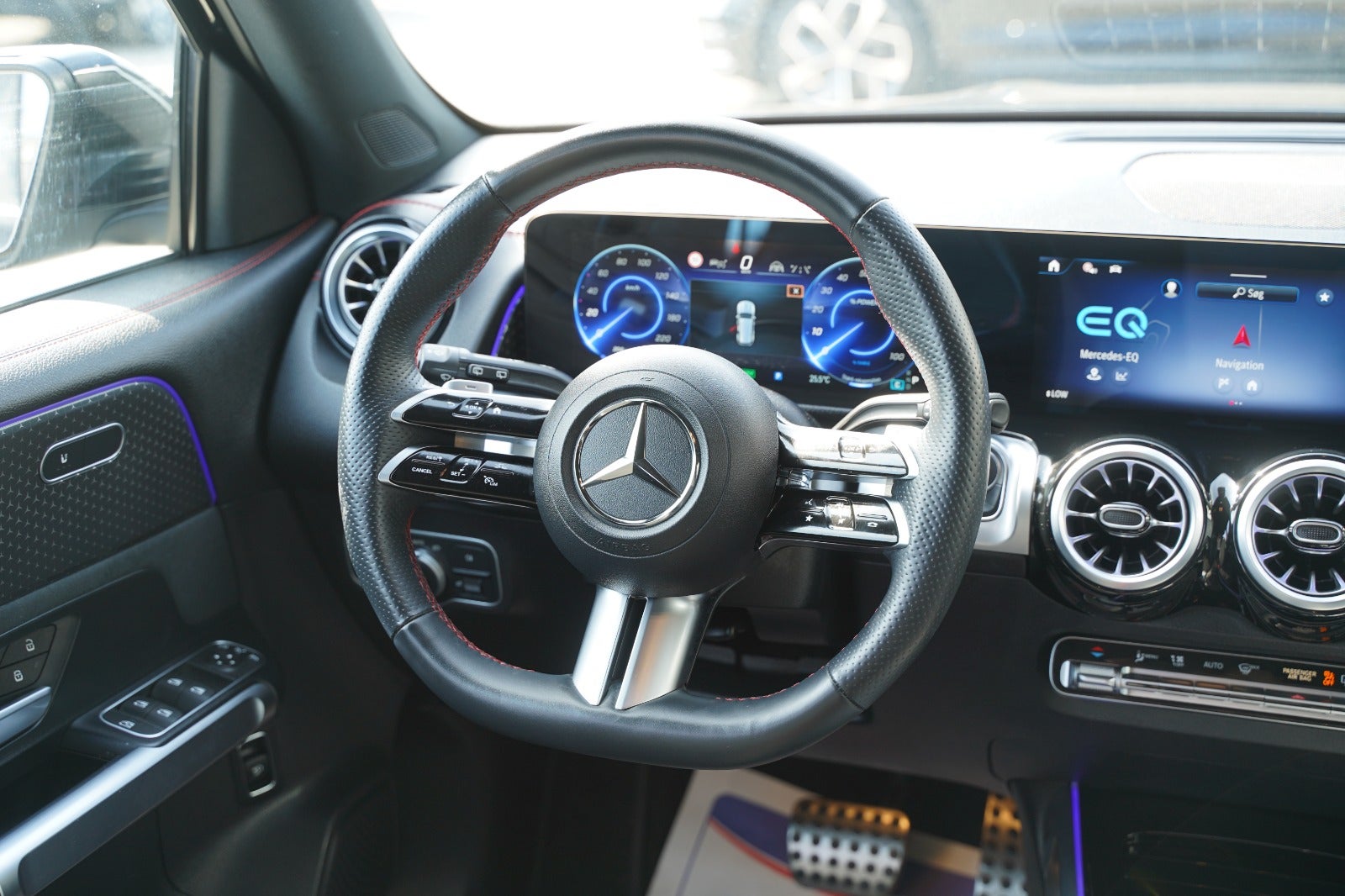 Billede af Mercedes EQB350  AMG Edition 4Matic