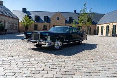 Lincoln Continental 7,5 V8 Benzin modelår 1977 km 95000 Grønmetal, English below
Lincoln Continental