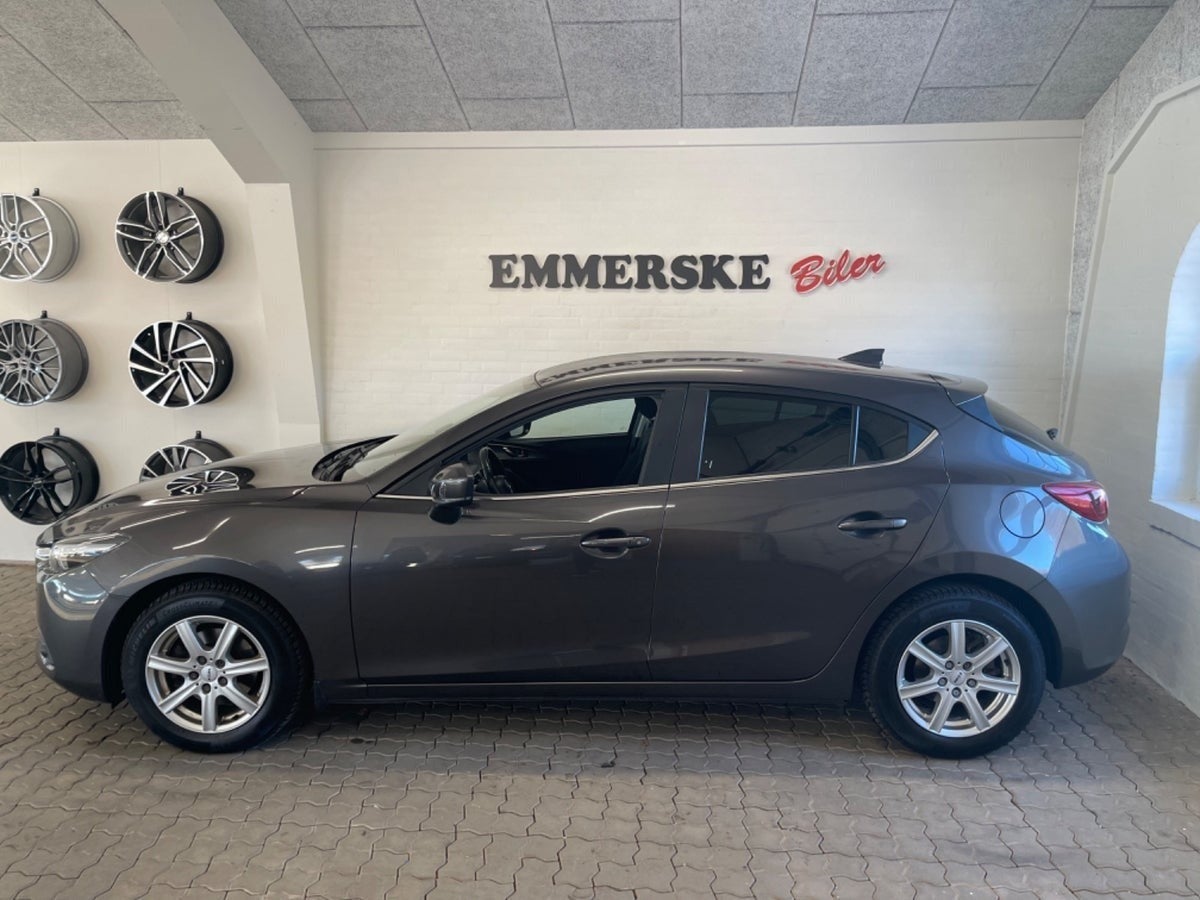 Mazda 3 2017