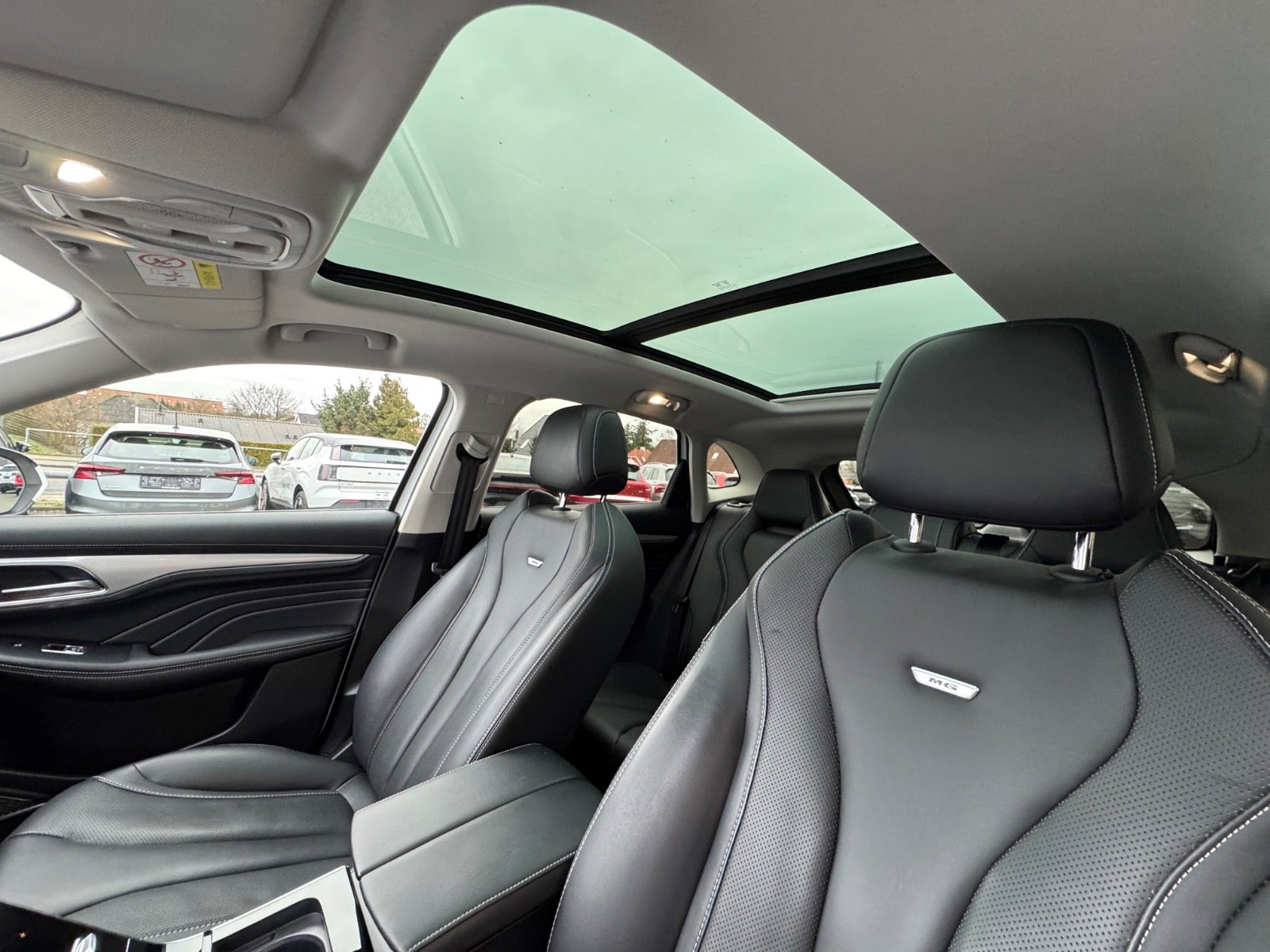 Billede af MG Marvel R  Luxury