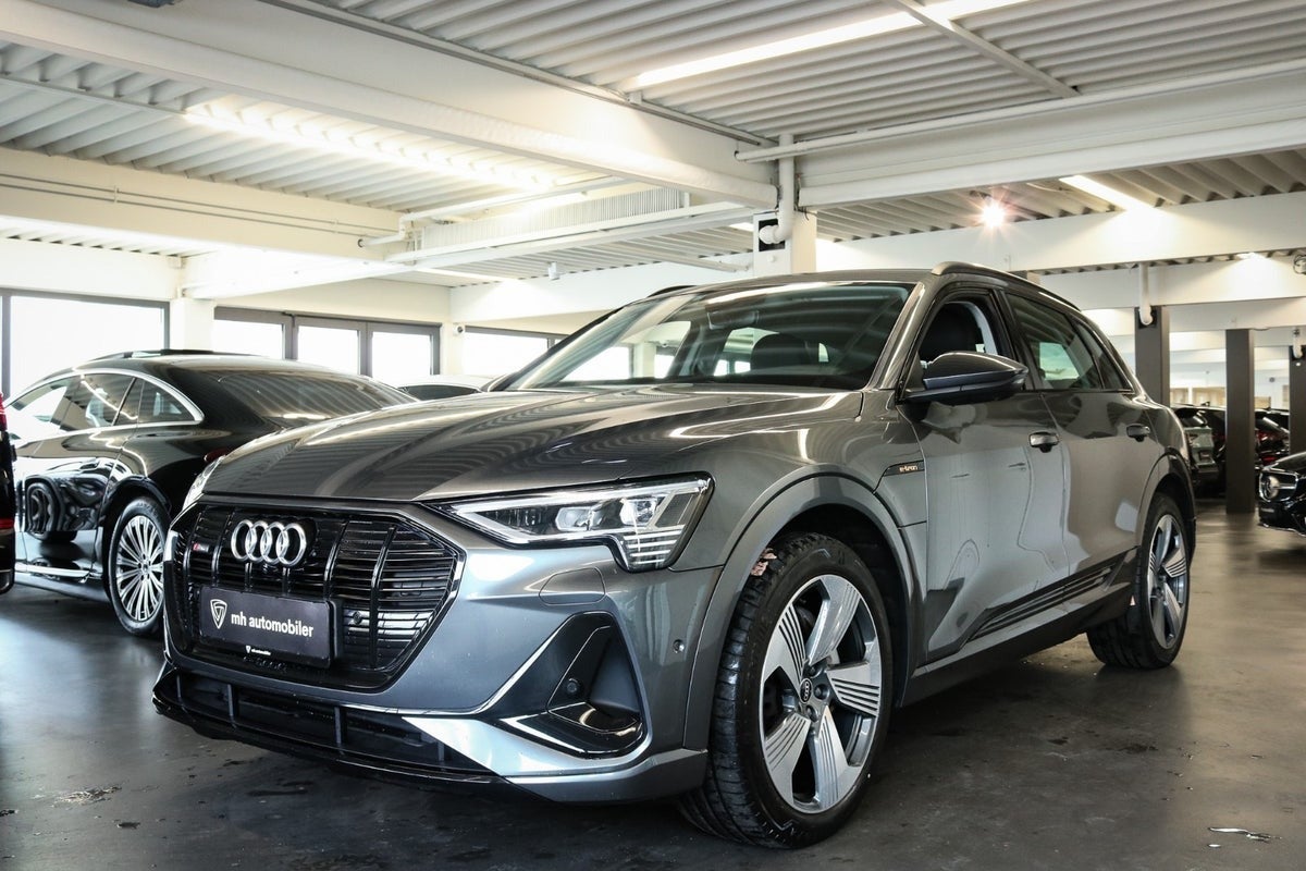 Audi e-tron 55 S-line quattro