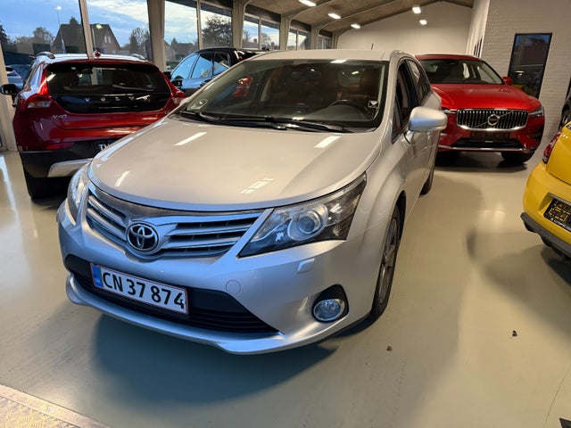 Toyota Avensis 2,0 D-4D T2 Premium stc.