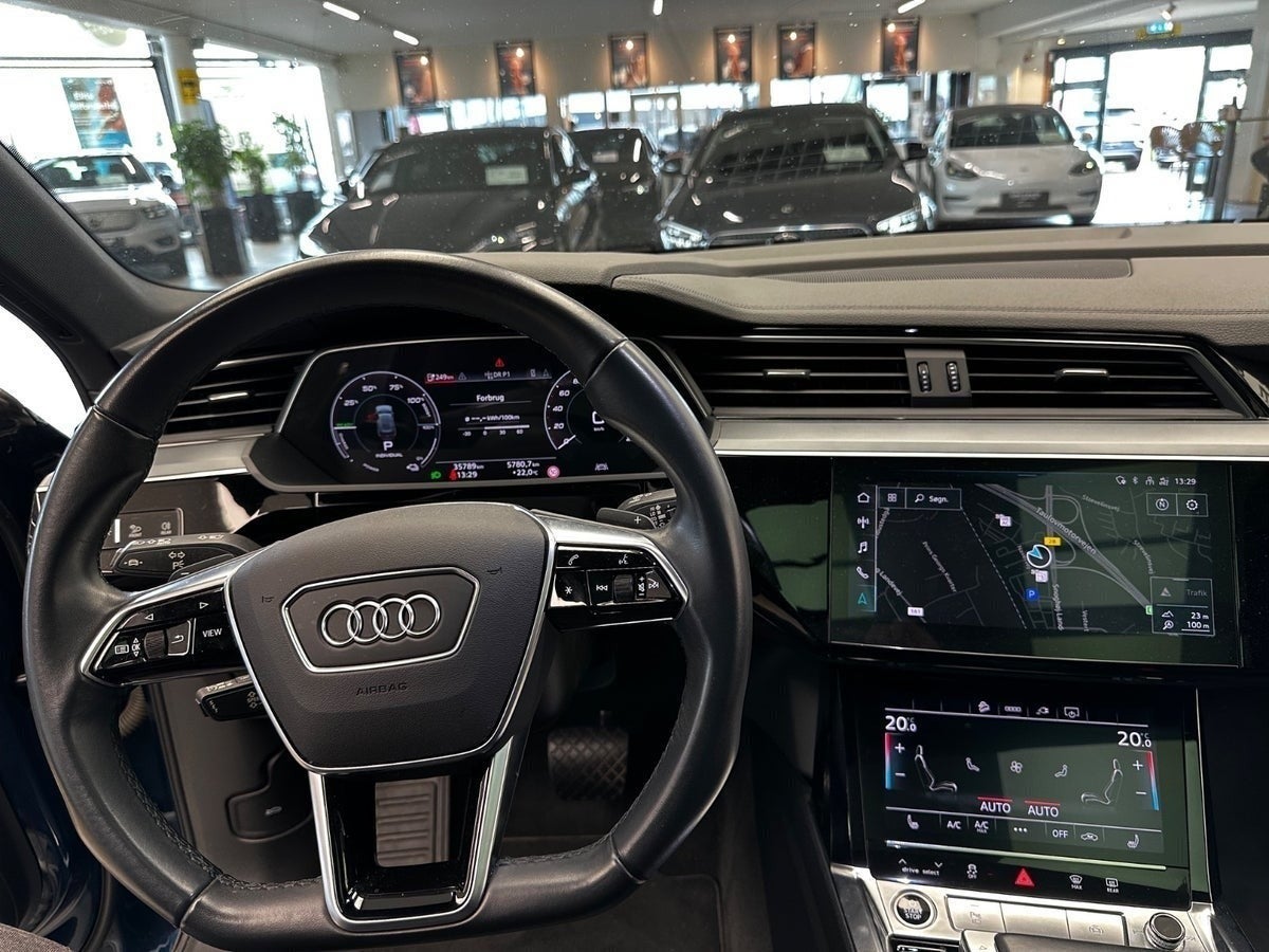 Billede af Audi e-tron 55 Advanced quattro