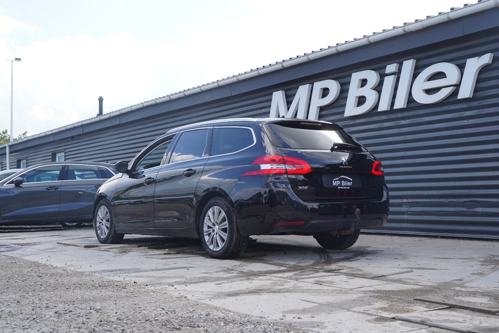 Billede af Peugeot 308 1,5 BlueHDi 130 Allure+ Sky SW