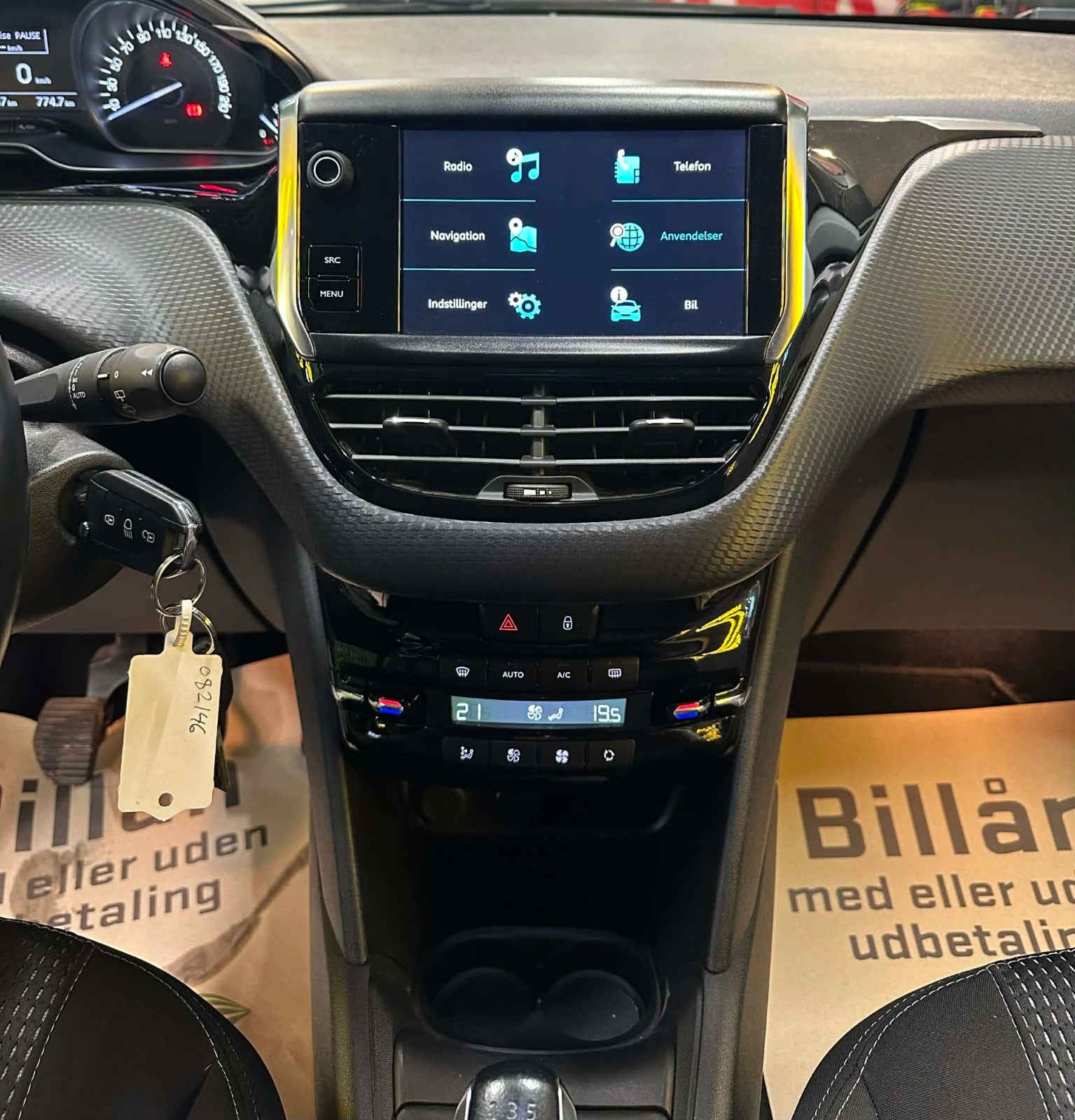 Billede af Peugeot 208 1,5 BlueHDi 100 Infinity Sky