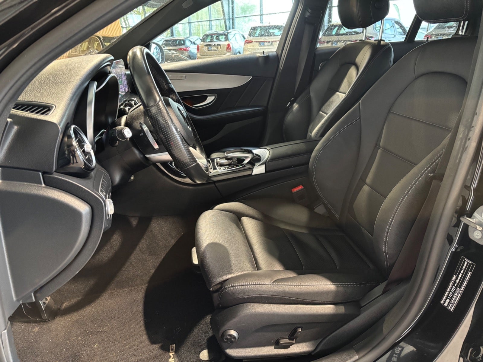 Mercedes C200, Billede 6