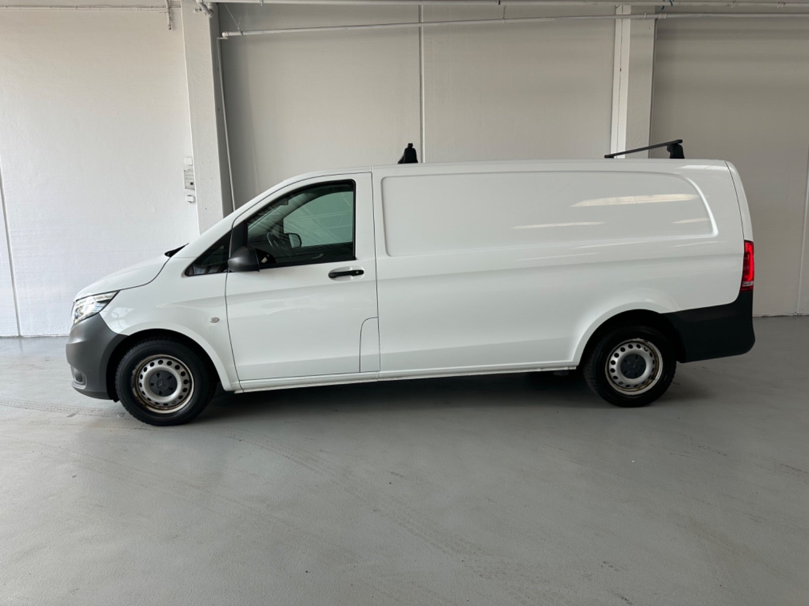 Billede af Mercedes Vito 116 2,0 CDi Kassevogn aut. XL RWD