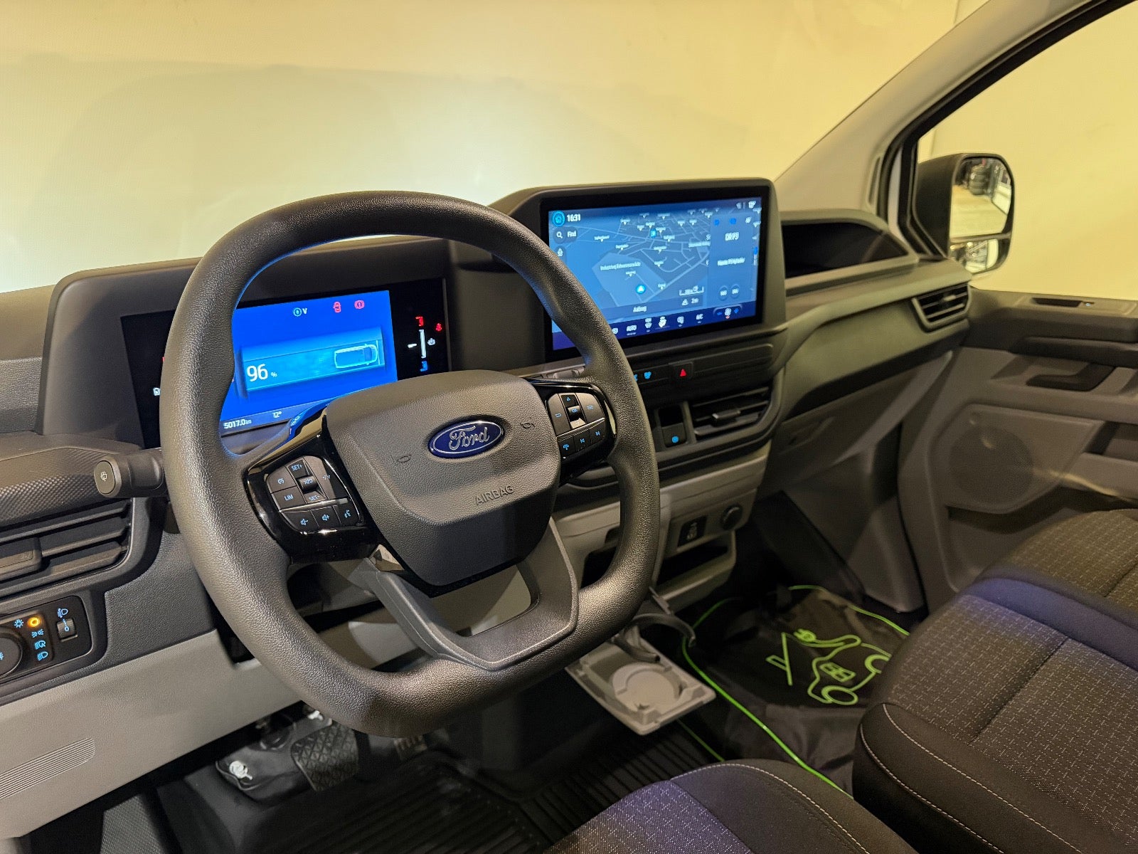 Ford E-Transit Custom 320L Trend