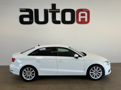 Audi A3 30 TFSi Sport Sportback S-tr. 5d