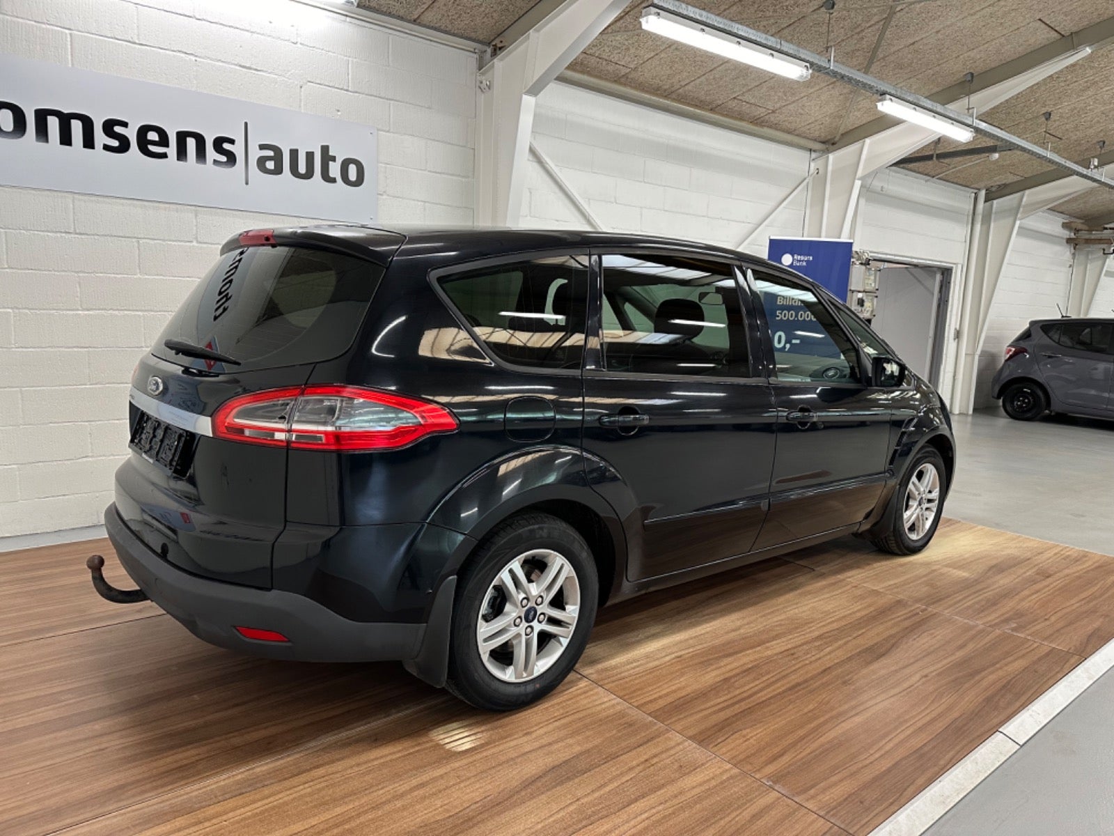 Ford S-MAX 2012