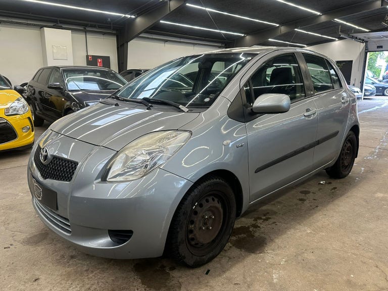 Toyota Yaris D-4D Luna M/M