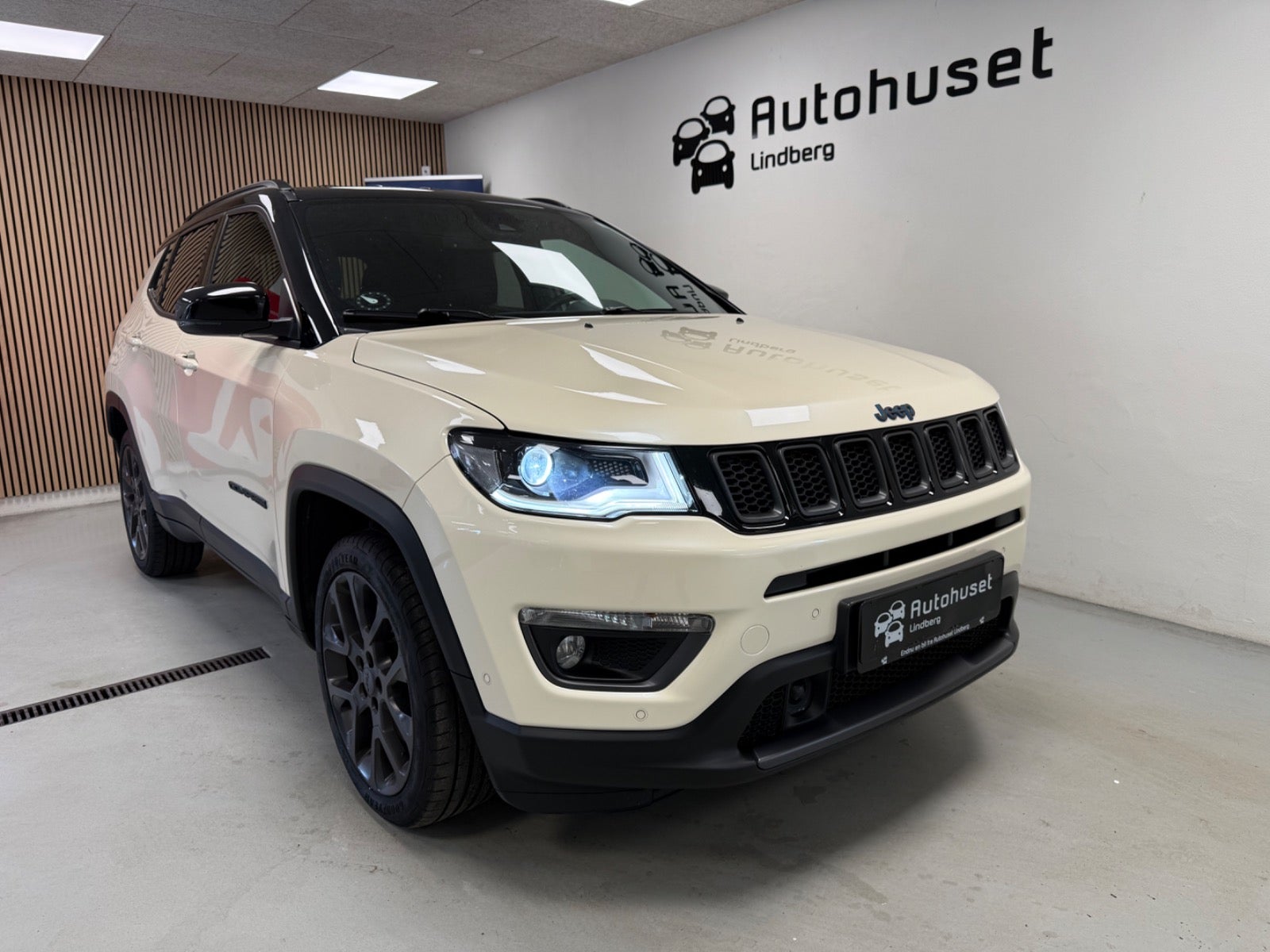 Billede af Jeep Compass 1,3 4xe S aut. 4x4