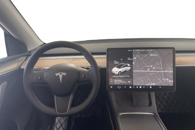 Tesla Model Y RWD