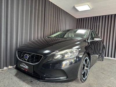 Volvo V40 2,0 D2 120 Momentum aut. 5d