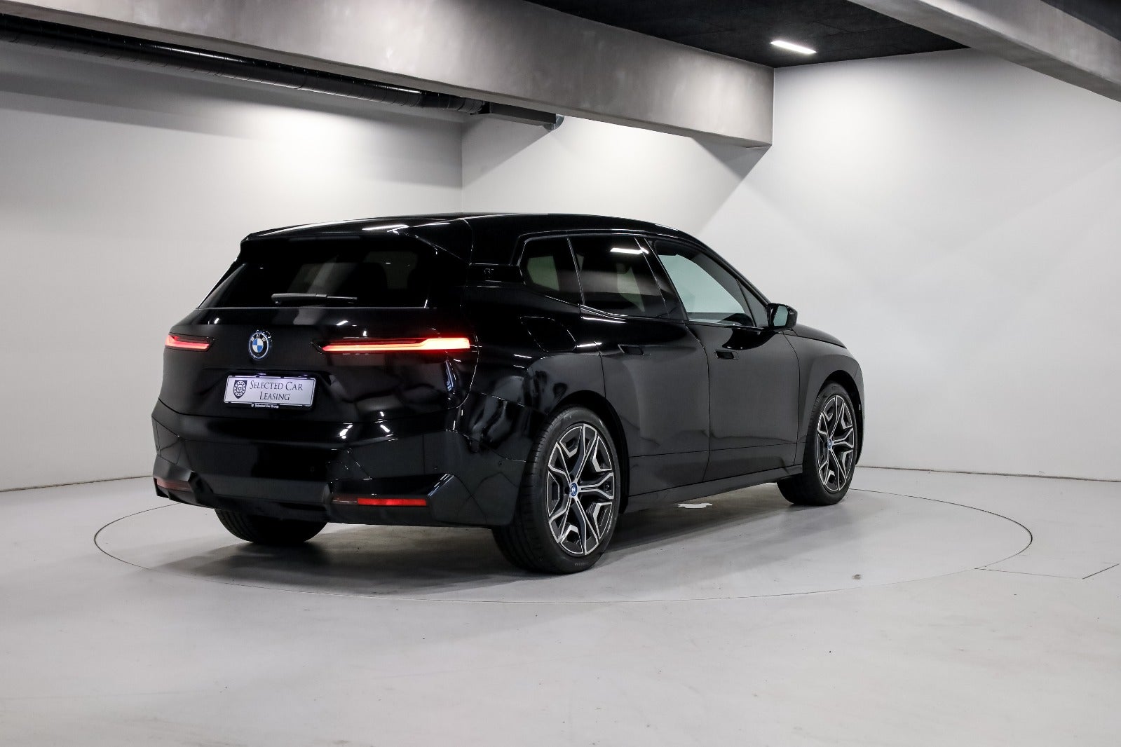 BMW iX xDrive40