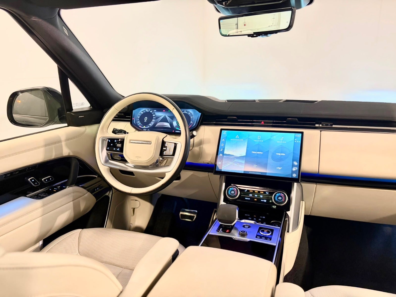 Land Rover – Range Rover