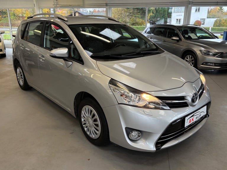 Toyota Verso D-4D T2 Touch 7prs