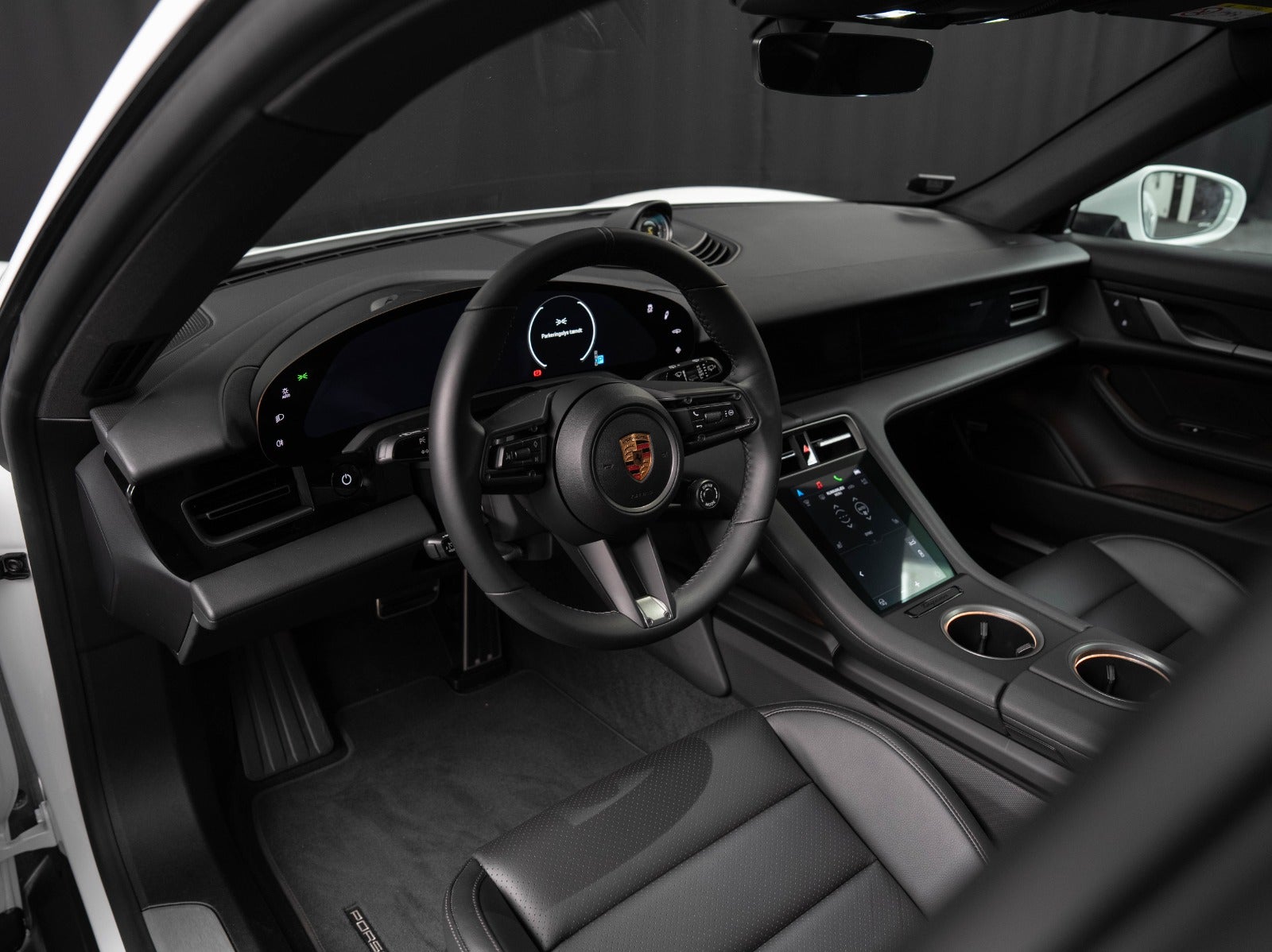 Gallery image 10 of 18