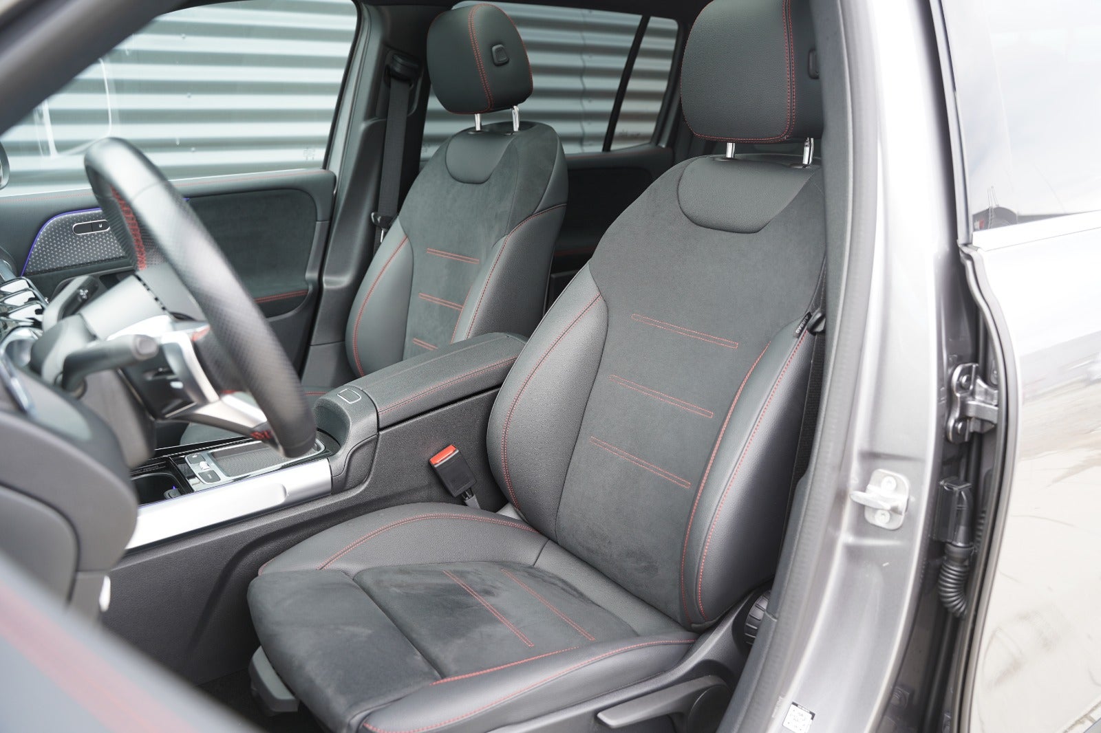 Billede af Mercedes EQB300  AMG Line 4Matic