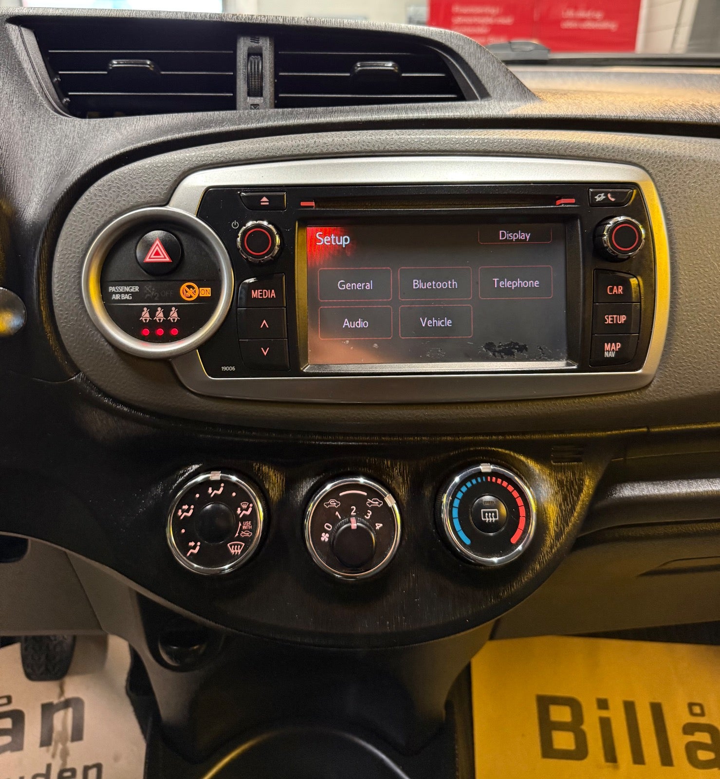 Billede af Toyota Yaris 1,0 VVT-i T2