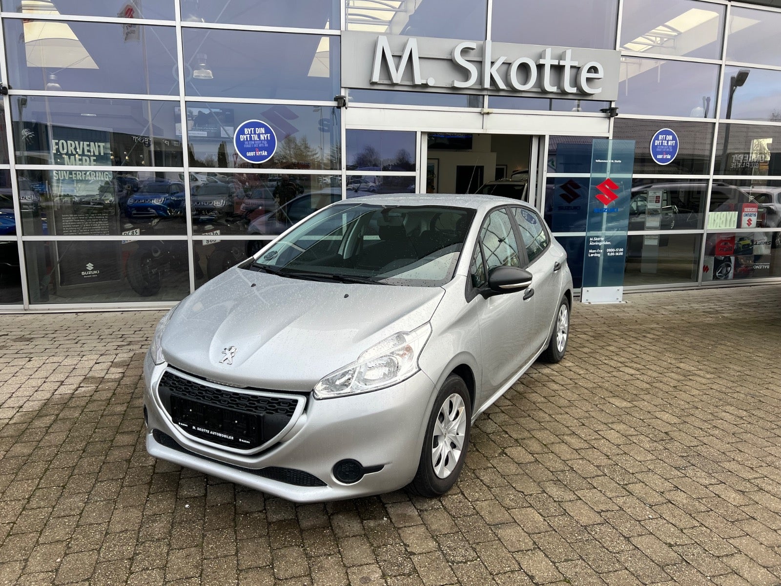 Peugeot 208 1,0 VTi Access