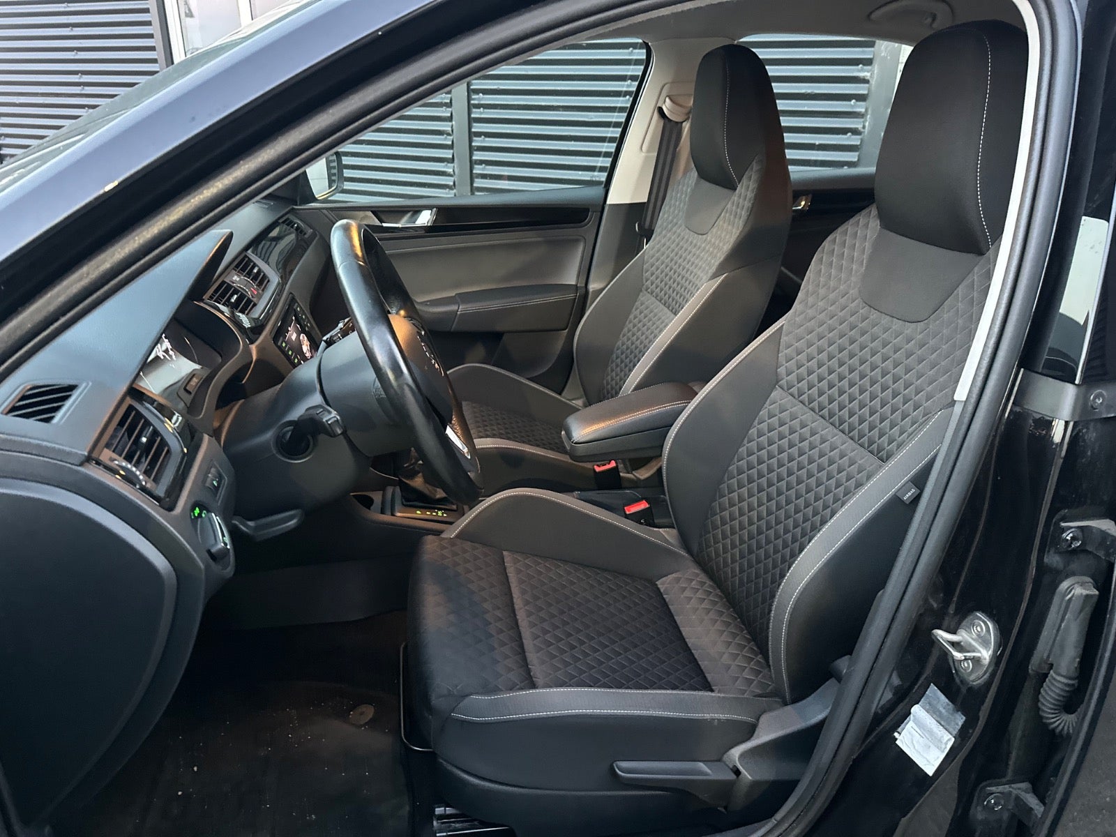 Skoda Rapid TSi 125 Ambition DSG