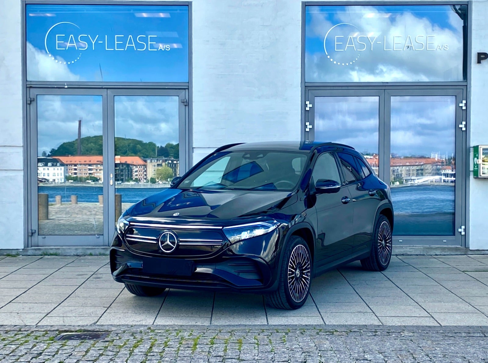 Mercedes EQA350  AMG Line 4Matic