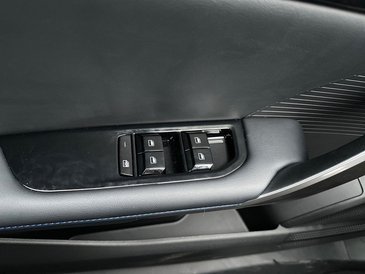 MG 4 Luxury Extended Range billede 16