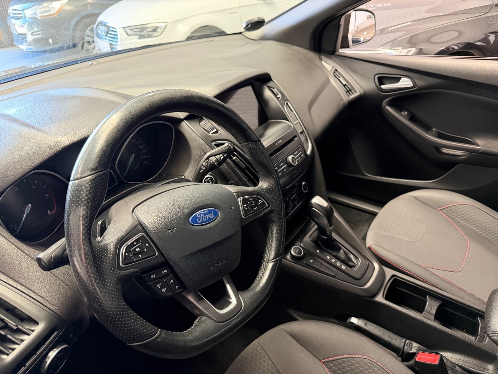 Ford Focus TDCi 120 ST-Line stc. aut. - billede 8