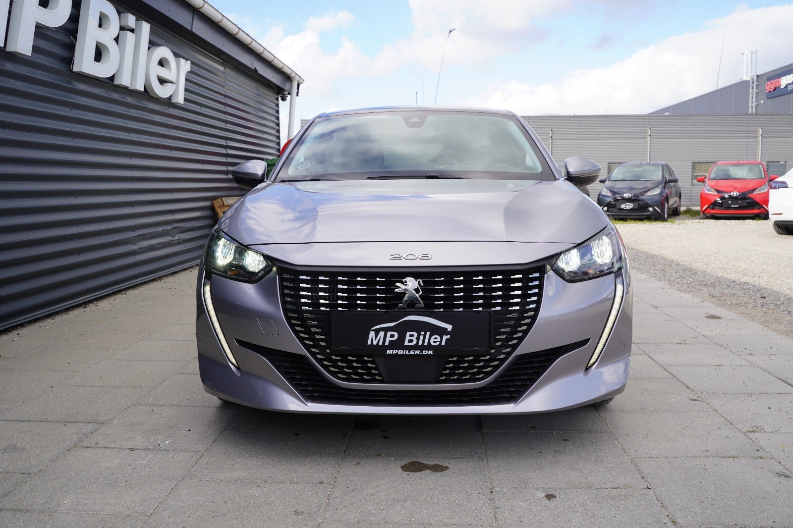 Billede af Peugeot 208 1,5 BlueHDi 100 Allue Sky Van